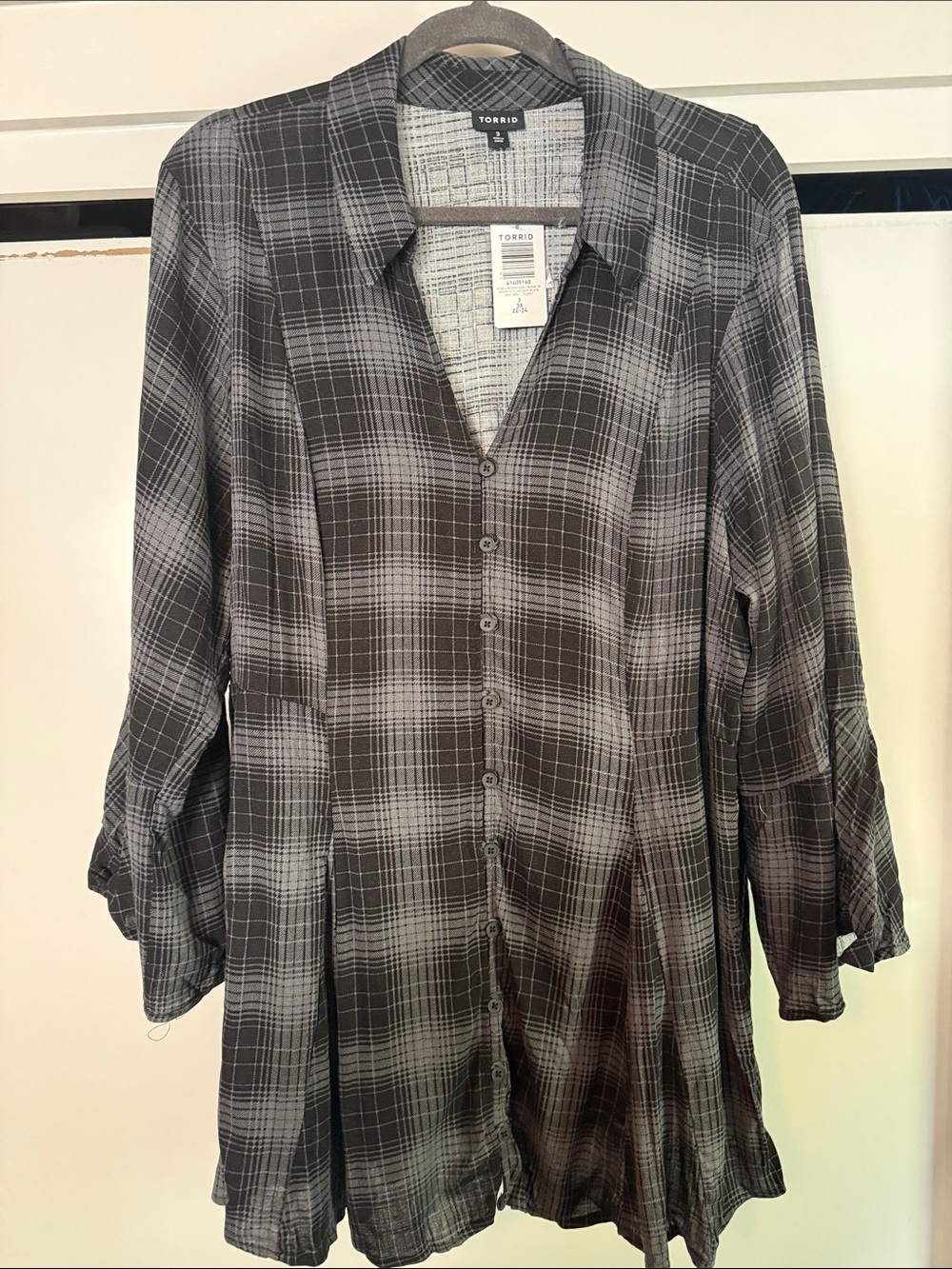 Torrid Black and Gray Plaid flared Button-Down Too